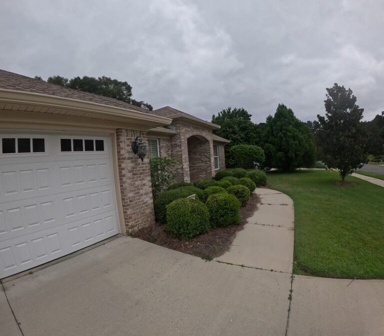 Bradfordville Pressure Washing Services 5 Clean brick home front and walkway after washing in Bradfordville, Tallahassee, FL